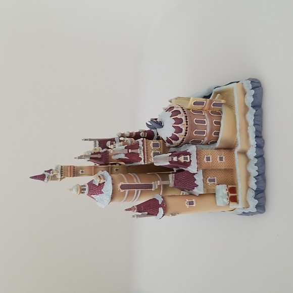 Disney Castle Collection Beauty And The Beast BELLE Light Up CASTLE #10/… - Picture 4 of 9